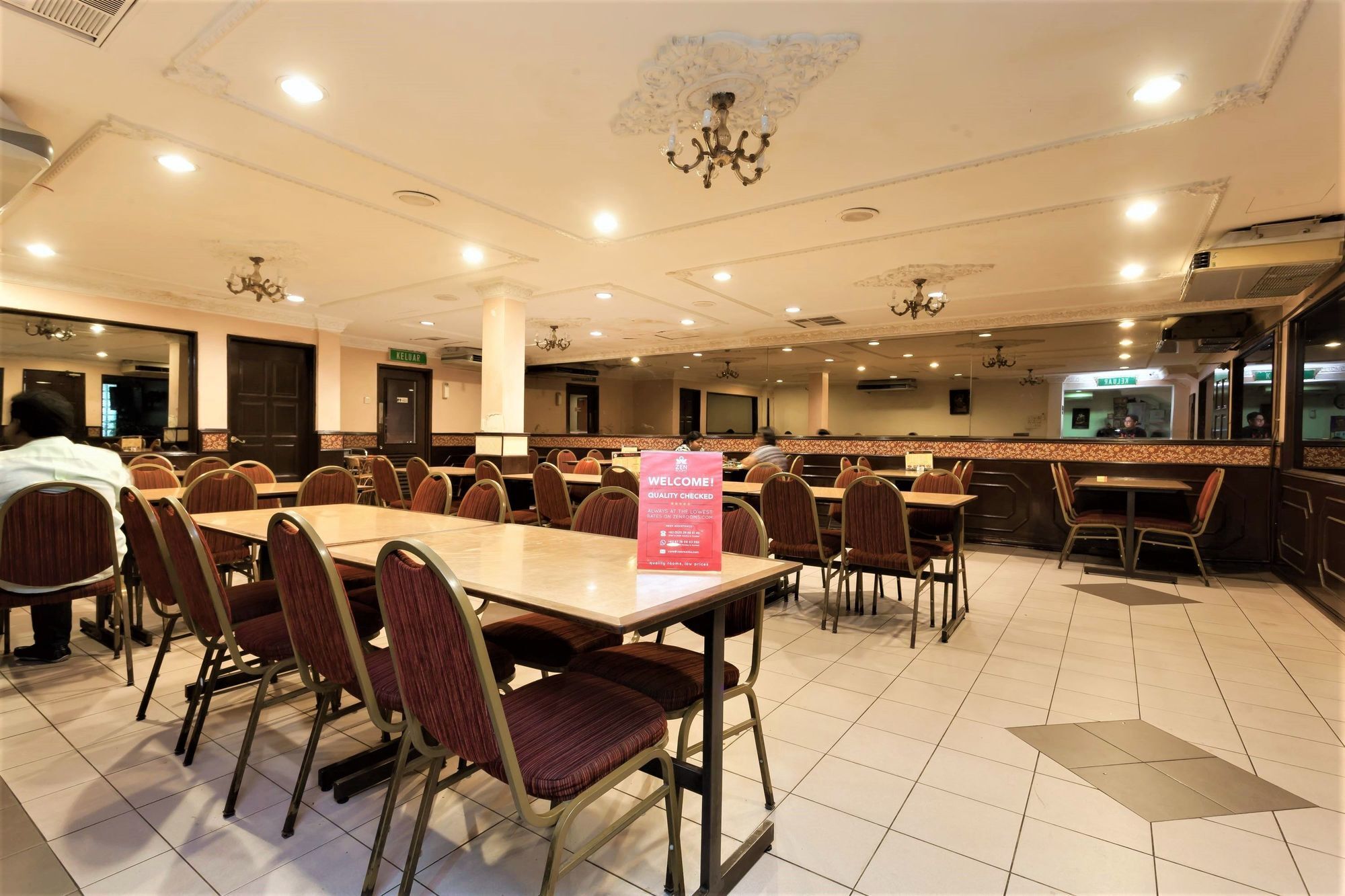 Zen Rooms Basic Near Ktm Sentul Kuala Lumpur Exterior foto